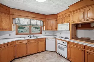 264 School St St, Gillsville, GA 30543 - Photo 25