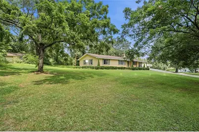 264 School St Street, Gillsville, GA 30543 - Photo 1