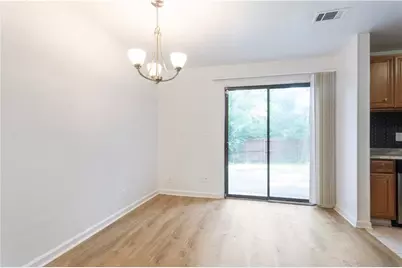 1585 Springleaf Point SE, Smyrna, GA 30080 - Photo 5