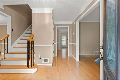 2185 Wenlok Trail NE, Marietta, GA 30066 - Photo 11