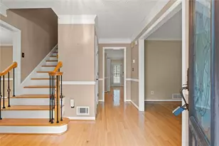 2185 Wenlok Trail NE, Marietta, GA 30066 - Photo 11