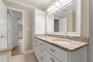 2185 Wenlok Trail NE, Marietta, GA 30066 - Photo 5