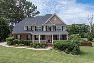 136 Dunedin Dr, Bethlehem, GA 30620 - Photo 1