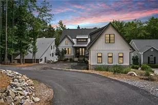 113 Smohalla Ct, Waleska, GA 30183 - Photo 1