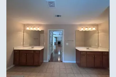 308 Fieldhouse Circle SW, Lilburn, GA 30047 - Photo 33
