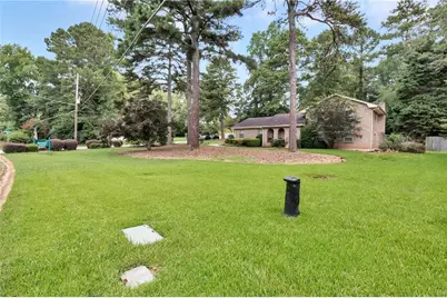 528 Old Tucker Road, Stone Mountain, GA 30087 - Photo 25