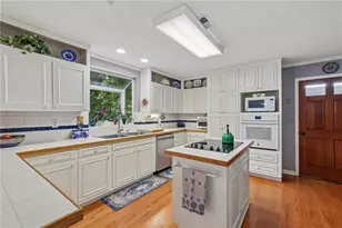 5510 Rodney Ln, Stone Mountain, GA 30087 - Photo 13