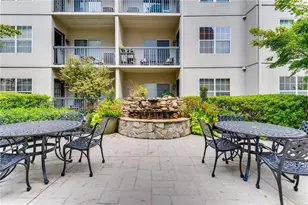 1075 Peachtree Walk NE, Atlanta, GA 30309 - Photo 19