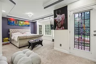 6375 Glenridge Dr, Sandy Springs, GA 30328 - Photo 13