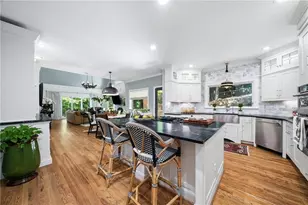 2150 River Cliff Dr, Roswell, GA 30076 - Photo 15