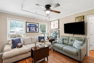 5027 Castlewood Dr SW, Lilburn, GA 30047 - Photo 15