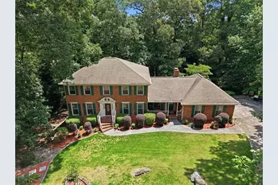 5027 Castlewood Drive SW, Lilburn, GA 30047 - Photo 31