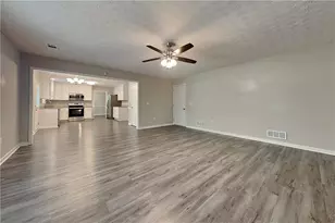 1210 Webb Farm Ln, Loganville, GA 30052 - Photo 3