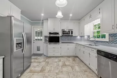 5607 Coronation Court, Dunwoody, GA 30338 - Photo 13