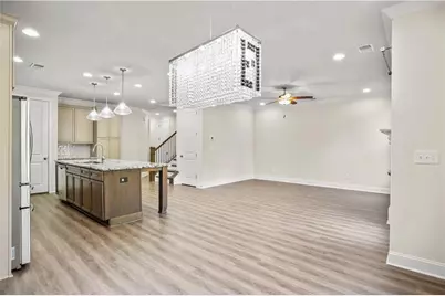 1011 Towneship Way, Roswell, GA 30075 - Photo 7