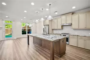 1011 Towneship Wy, Roswell, GA 30075 - Photo 5