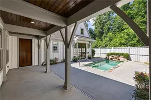 225 Arbor Garden Cir, Newnan, GA 30265 - Photo 3