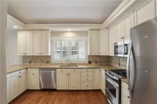 553 Woodward Way NW, Atlanta, GA 30305 - Photo 7