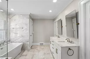 553 Woodward Way NW, Atlanta, GA 30305 - Photo 13