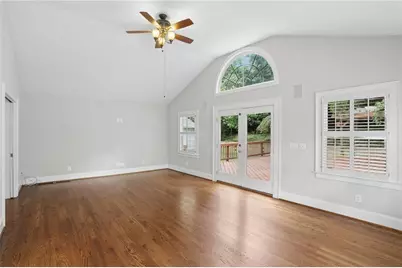553 Woodward Way NW, Atlanta, GA 30305 - Photo 9