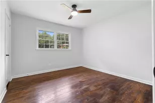 5270 Longmeadow Ln, Atlanta, GA 30349 - Photo 11