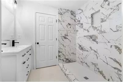 5270 Longmeadow Lane, Atlanta, GA 30349 - Photo 17