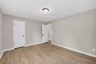 2848 Rocky Pointe Way, Snellville, GA 30078 - Photo 17
