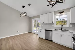 2848 Rocky Pointe Way, Snellville, GA 30078 - Photo 15