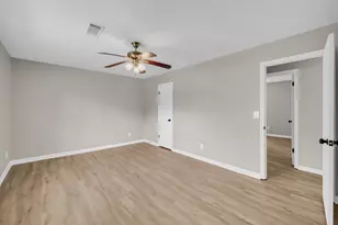 2848 Rocky Pointe Way, Snellville, GA 30078 - Photo 23