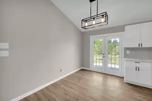 2848 Rocky Pointe Way, Snellville, GA 30078 - Photo 15