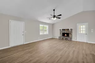 2848 Rocky Pointe Way, Snellville, GA 30078 - Photo 7