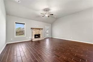 540 Brookside Ln, Hoschton, GA 30548 - Photo 9