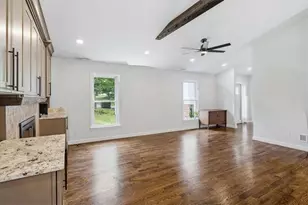 8 Rhodes Dr SE, Marietta, GA 30068 - Photo 15