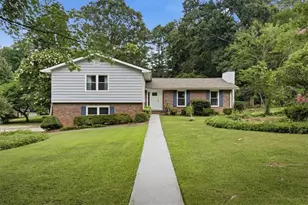 8 Rhodes Dr SE, Marietta, GA 30068 - Photo 33