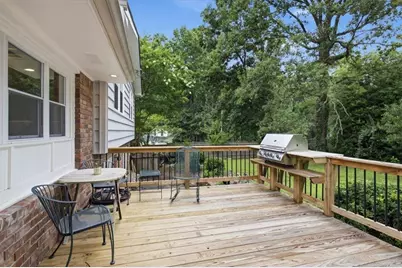 8 Rhodes Drive SE, Marietta, GA 30068 - Photo 37