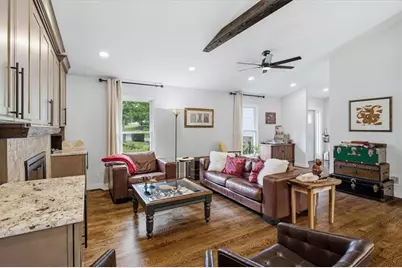8 Rhodes Drive SE, Marietta, GA 30068 - Photo 5