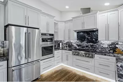 8 Rhodes Drive SE, Marietta, GA 30068 - Photo 7