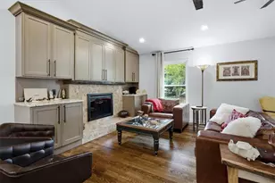8 Rhodes Dr SE, Marietta, GA 30068 - Photo 13