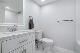 8 Rhodes Dr SE, Marietta, GA 30068 - Photo 31