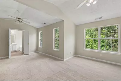 8550 Lakemeadow Drive, Union City, GA 30291 - Photo 5
