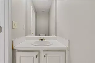 8550 Lake Meadow Dr, Union City, GA 30291 - Photo 17