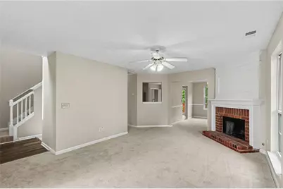 8550 Lakemeadow Drive, Union City, GA 30291 - Photo 7