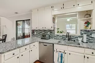 5182 Station Cir, Norcross, GA 30071 - Photo 9