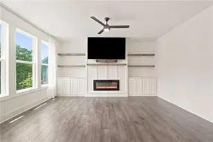 163 Spaulding Ln, Woodstock, GA 30188 - Photo 9