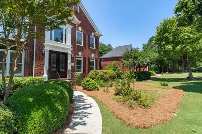10420 Sugar Crest Avenue, Johns Creek, GA 30097 - Photo 7