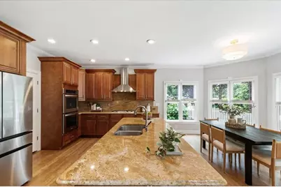 10420 Sugar Crest Avenue, Johns Creek, GA 30097 - Photo 23