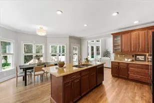 10420 Sugar Crest Ave, Johns Creek, GA 30097 - Photo 27