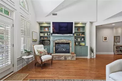 3008 Village Green Circle, Roswell, GA 30075 - Photo 9