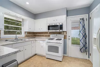 2839 Concord Drive, Decatur, GA 30033 - Photo 7