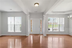 703 Aroura Dr, Woodstock, GA 30188 - Photo 7